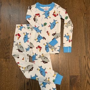 Hanna Andersson Sharks! Long John pajamas 120cm/US6-7